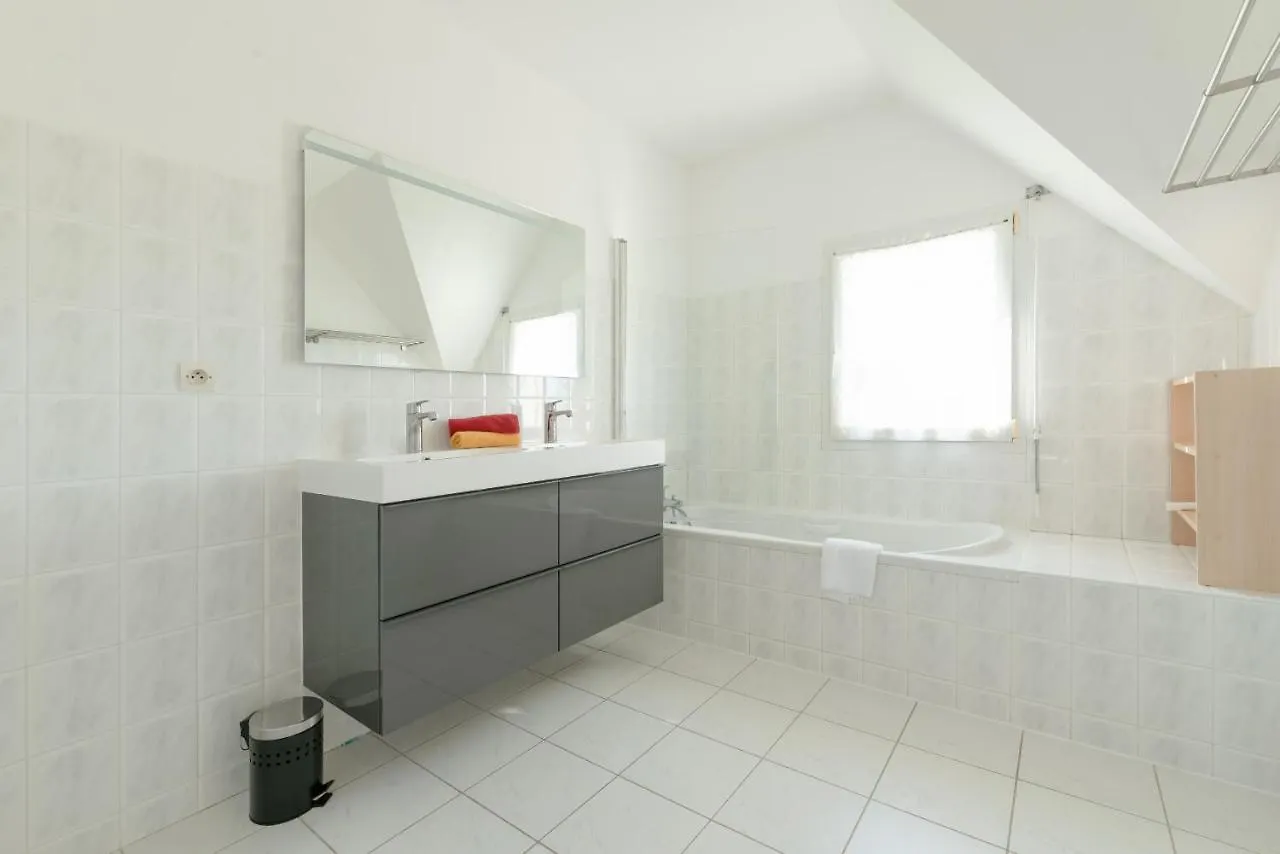 Penn Ar Roz - Grande Maison Familiale Proche Mer Saint-Pabu  0*, Saint-Pabu (Finistere)